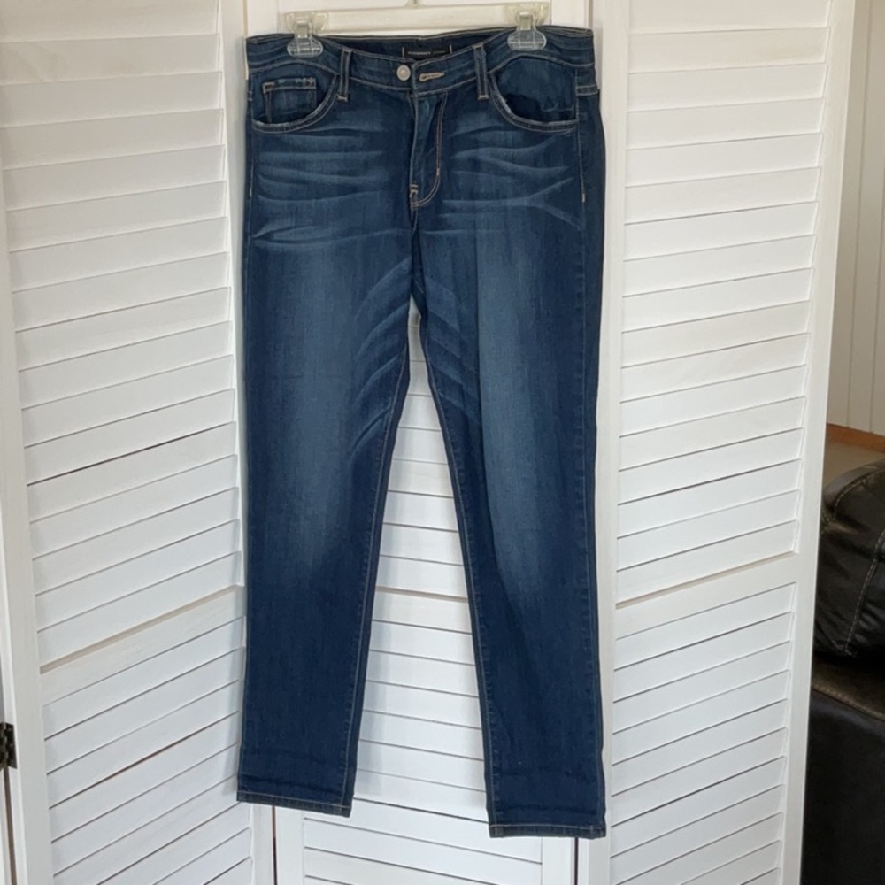 Women's Blue Jeans